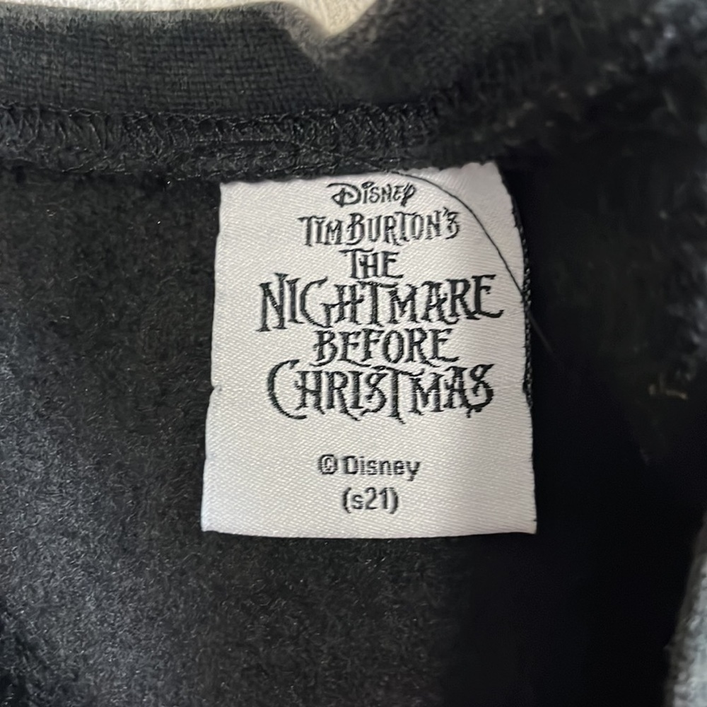 Disney The Nightmare Before Christmas Sweatshirt Size Small - Picture 4 of 9